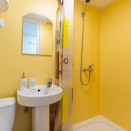 ваша квартира: у самого дерибаса Apartment Odesa